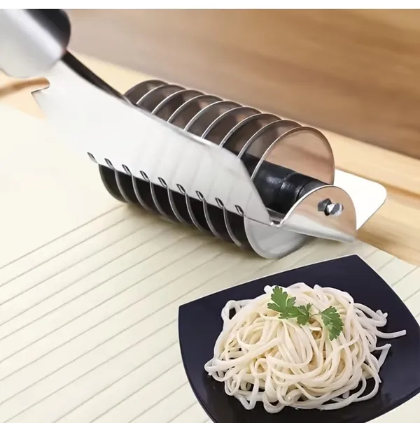 Homvora_Dough_Rolling_Cutter_Noodles_Cutter_Buy_1_Get_1_Free