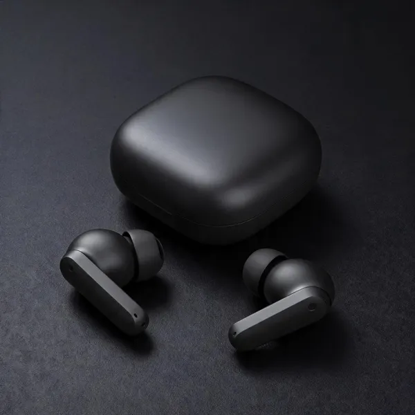Black_In-Ear_Wireless_Earbuds_With_Charging_Case