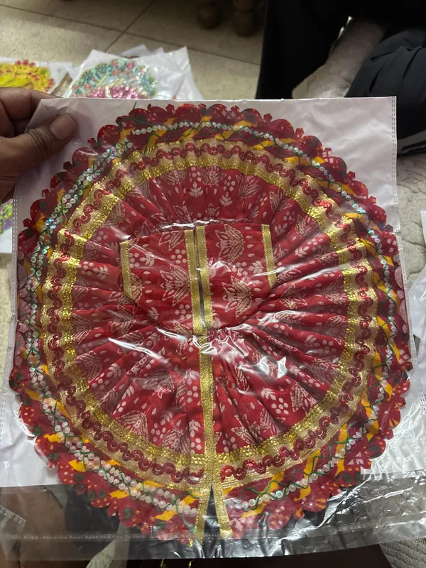 Fabric_Decorative_Floral_Print_Round_Pooja_Aasan