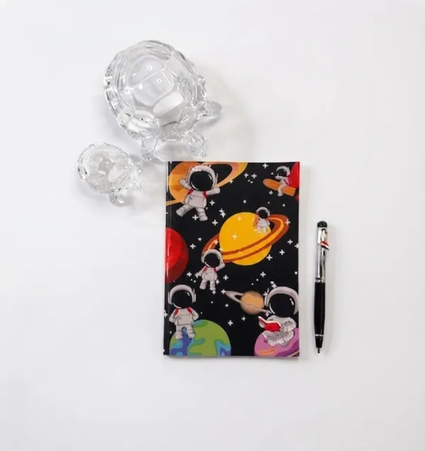 House_Of_Earthy_Astronaut_Plain_Pocket_Notebook_Set_Of_4