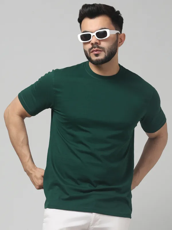 Green_Regular_Fit_Crew_Neck_T-Shirt_for_Men