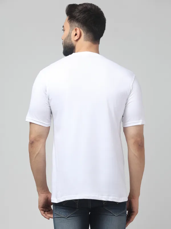 White_Regular_Fit_T-Shirt_for_Men