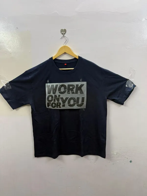 Navy_Graphic_Print_Round_Neck_T-Shirt_for_Men