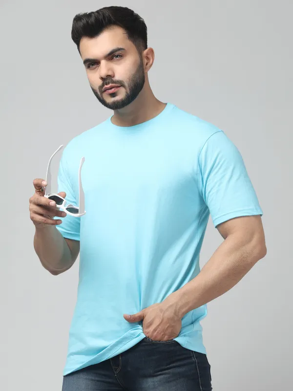 Light_Blue_Solid_Regular_Fit_T-Shirt_for_Men