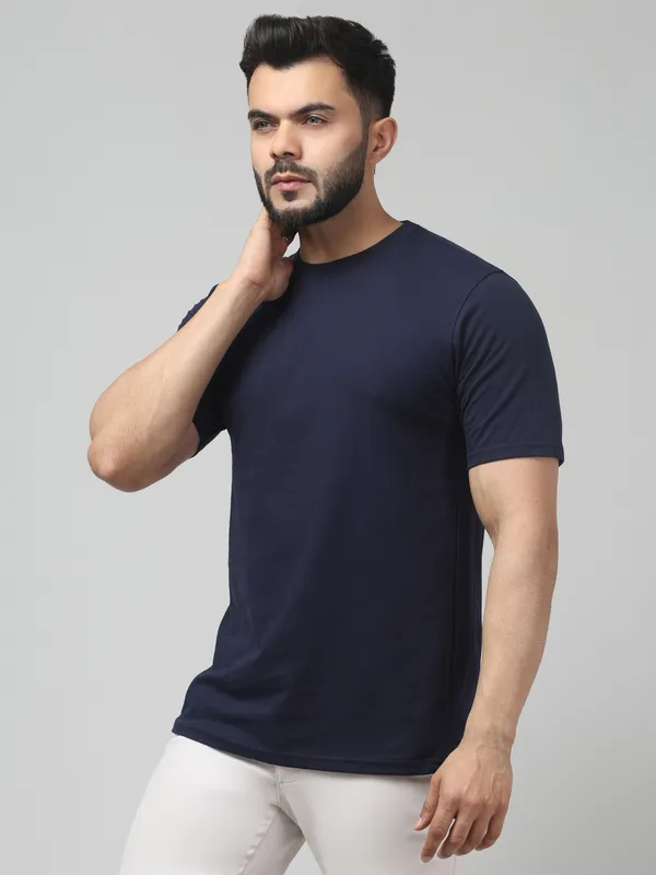 Navy_Solid_Regular_Fit_T-Shirt_for_Men