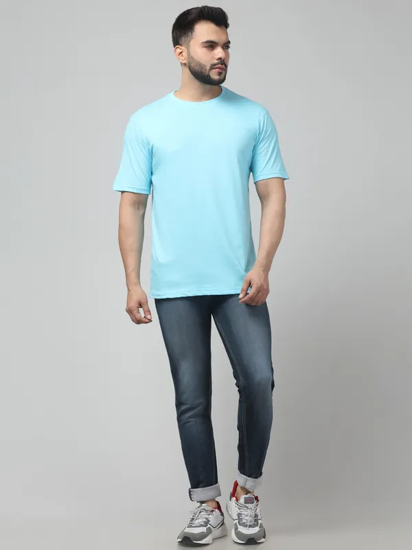 Light_Blue_Solid_Regular_Fit_T-Shirt_for_Men