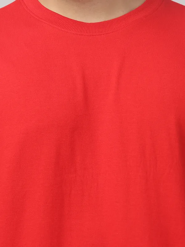 Red_Regular_Fit_Crew_Neck_T-Shirt_for_Men
