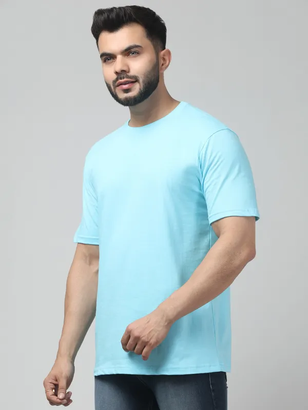 Light_Blue_Solid_Regular_Fit_T-Shirt_for_Men