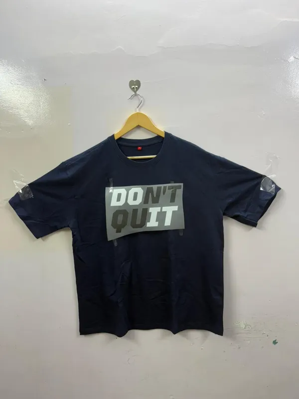 Navy_Graphic_T-Shirt_for_Men