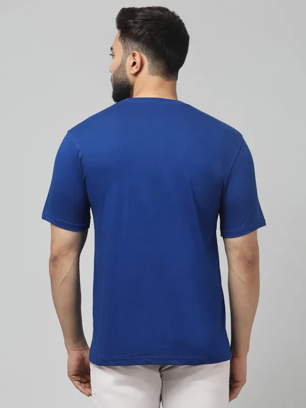 Blue_Cotton_Regular_Fit_T-Shirt_for_Men