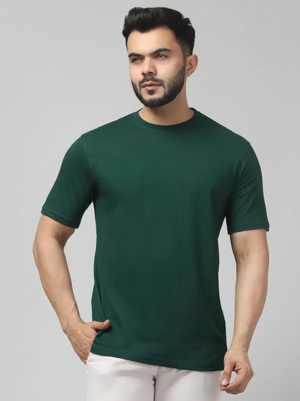 Green_Regular_Fit_Crew_Neck_T-Shirt_for_Men