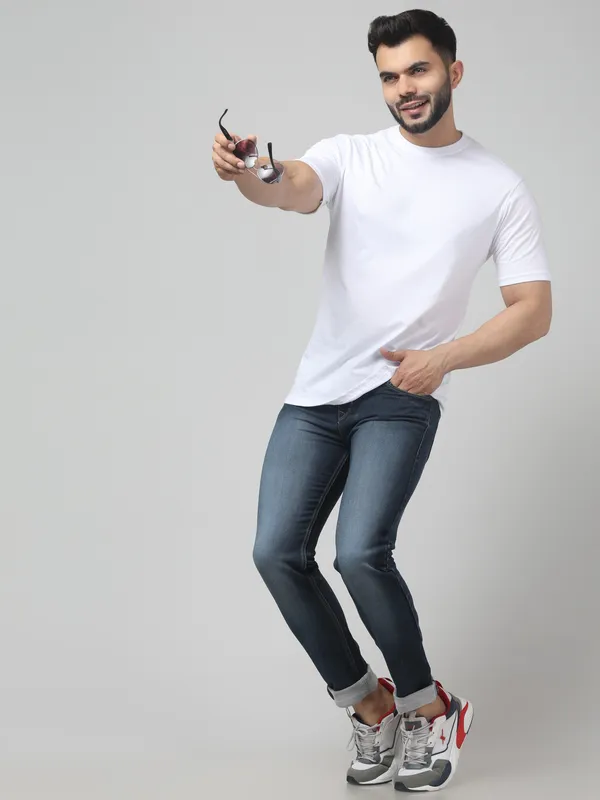 White_Regular_Fit_T-Shirt_for_Men