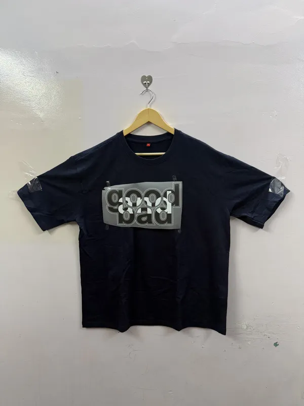 Black_Graphic_Oversized_T-Shirt_for_Men