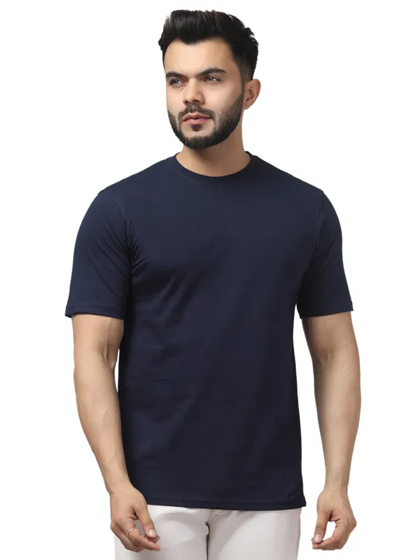 Navy_Solid_Regular_Fit_T-Shirt_for_Men