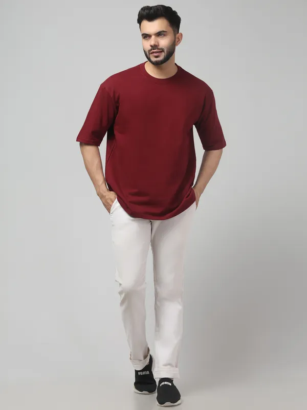 Maroon_Relaxed_Fit_T-Shirt_for_Men