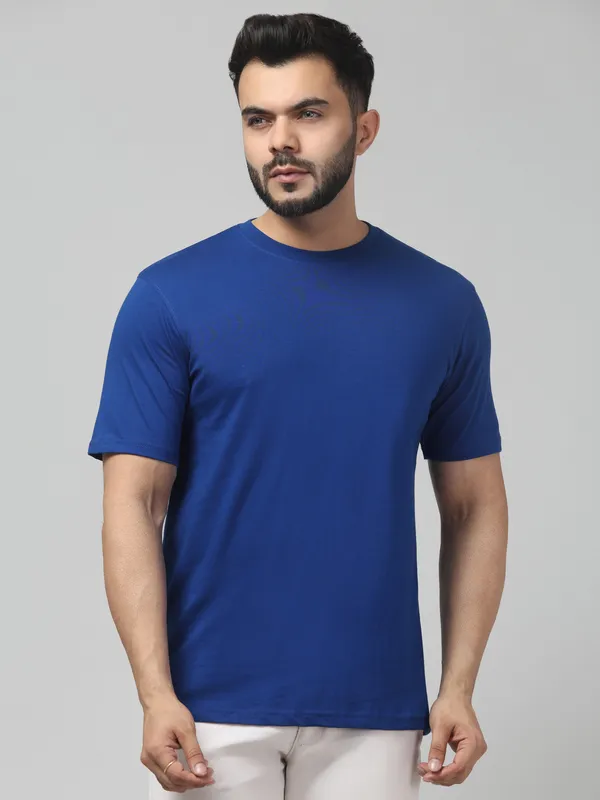 Blue_Cotton_Regular_Fit_T-Shirt_for_Men