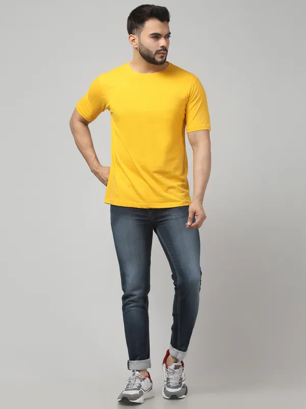 Yellow_Regular_Fit_T-Shirt_for_Men