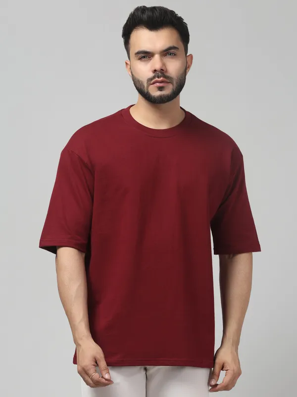 Maroon_Relaxed_Fit_T-Shirt_for_Men