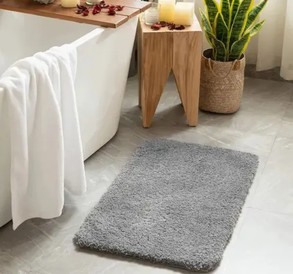 Grey_Plush_Solid_Bath_Mat