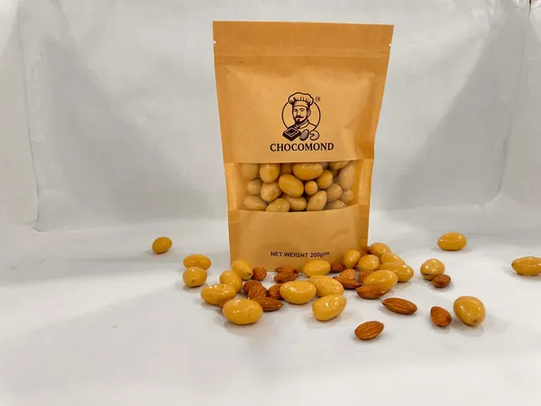 Chocomond_Coated_Almonds_200_G