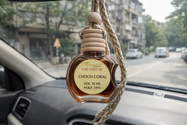 Choco_Coral_Car_Perfume_Hanging_Bottle