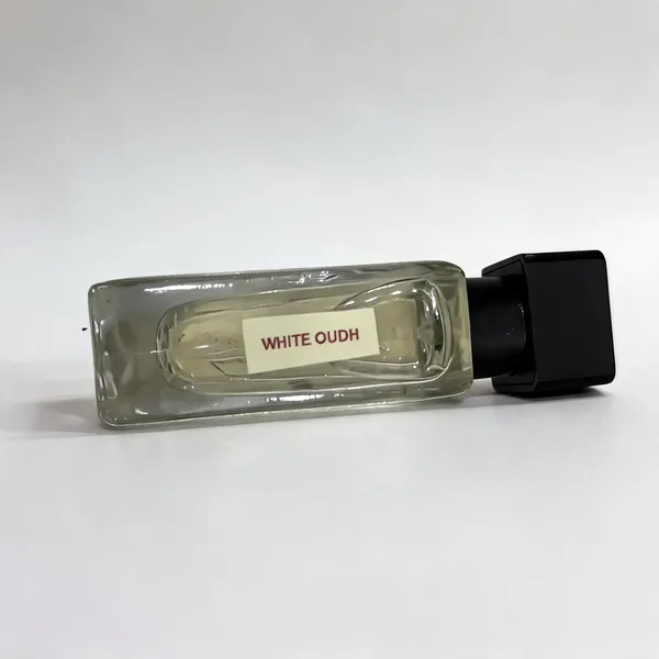 White_Oudh_Rose_Sandalwood_Perfume