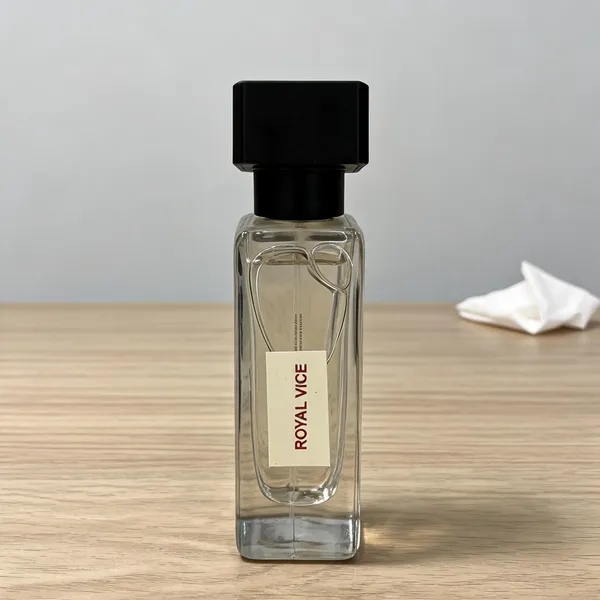 Royal_Vice_Black_Cherry_Tobacco_Vanilla_Perfume