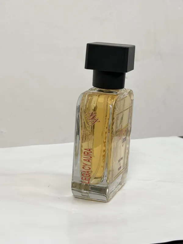 Legacy_Aura_Perfume