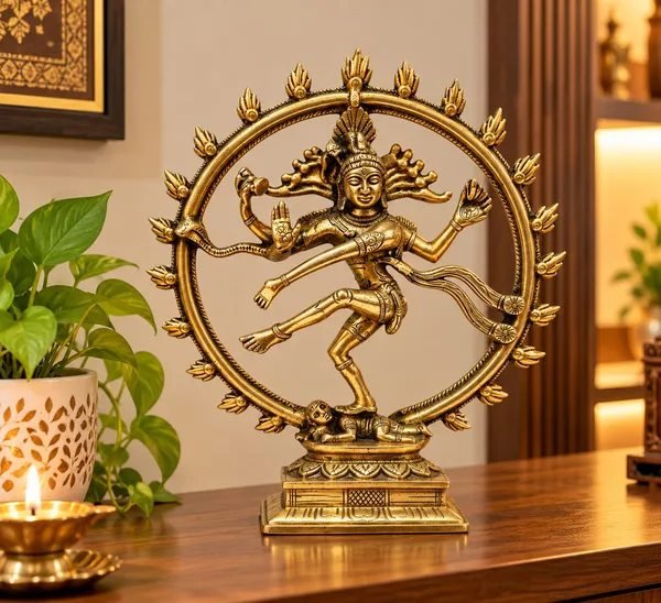 Nataraja_Shiva_Dancing_Statue_With_Decorative_Base