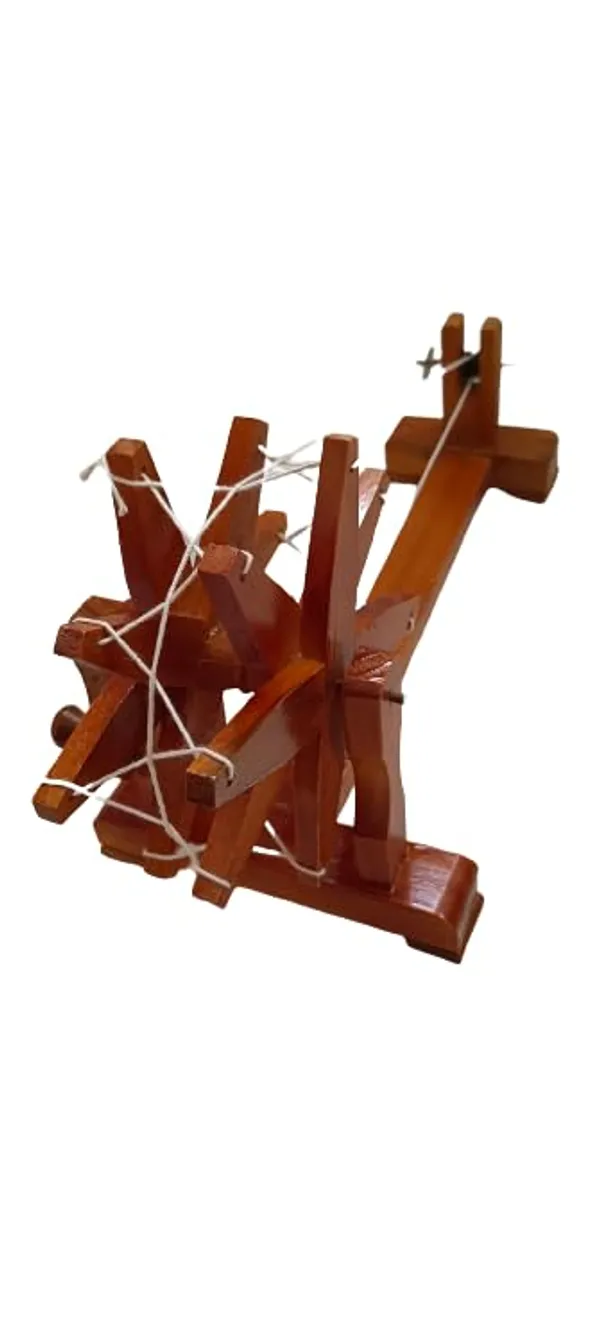 Wooden_Charkha_Miniature_Showpiece