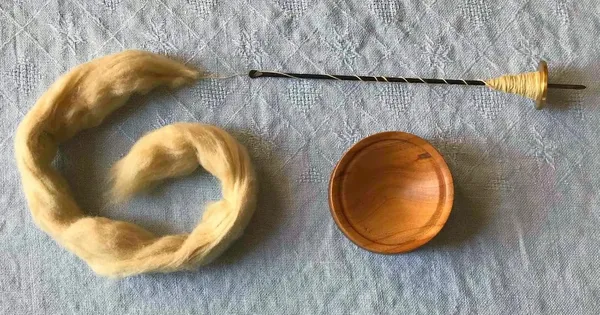 Aks_Creations_Takli_Drop_Spindle_Top_Khadi_Cotton_Yarn_Spinning_Metal_Tool_Gift_For_Beginners