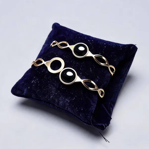 Gold_Stainless_Steel_Anti_Tarnish_Bracelet_For_Women_-_Pack_of_2