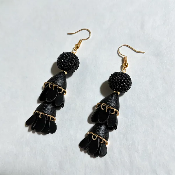 Black_Stainless_Steel_Earrings_For_Women_-_Pack_of_4