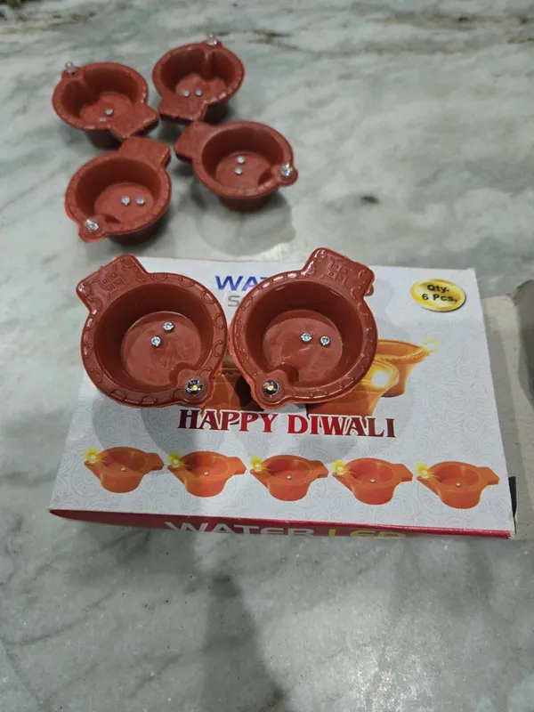 Plastic_Water_Sensor_Diya_Pack_Of_6_-_Pack_of_2