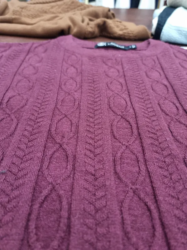 Maroon_Knit_Regular_Fit_Sweater_for_Men