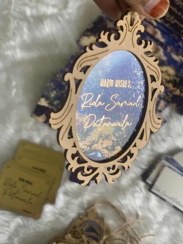 Wooden_gift_tag