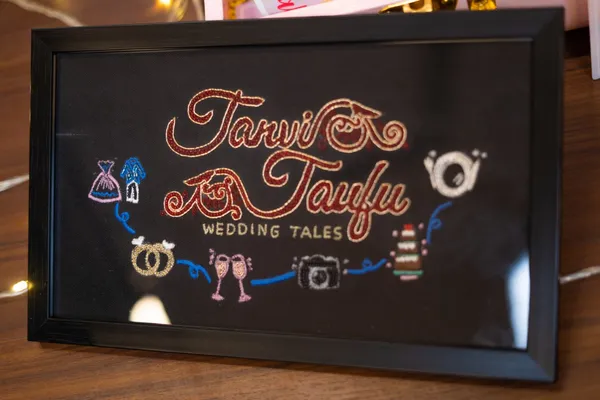 Embroidered_Wedding_Tales_Framed_Wall_Decor