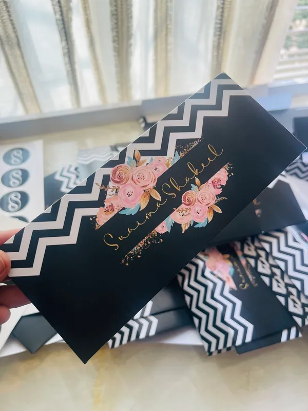 Black_Floral_envelops
