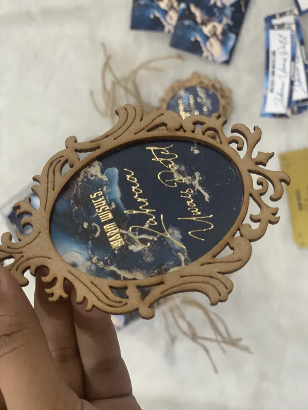 Wooden_gift_tag