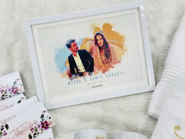 Personalized_Wedding_Couple_Photo_Frame