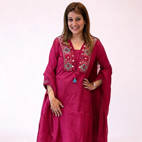 Pink_Embroidered_Kurta_Set_For_Women