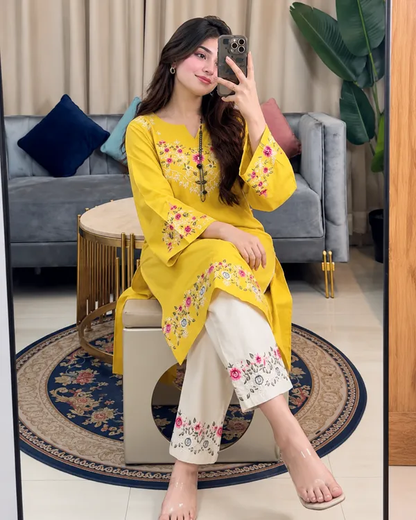Women's_Kurta_Set