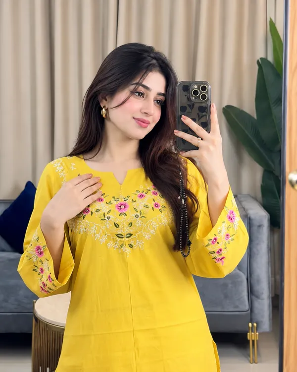 Women's_Kurta_Set