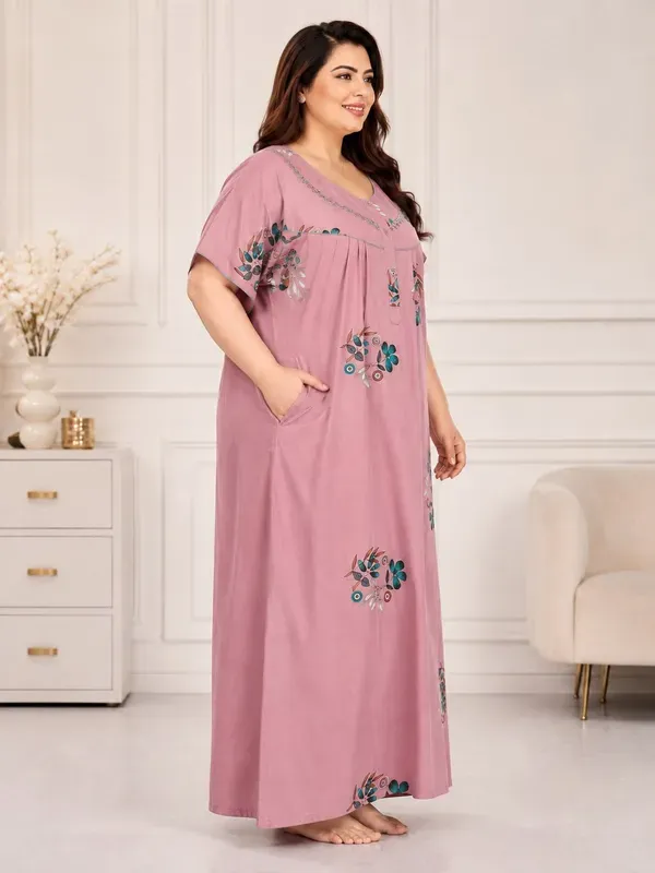 Plus_Size_Printed_Nighty_For_Women_Comfortable_Nightwear