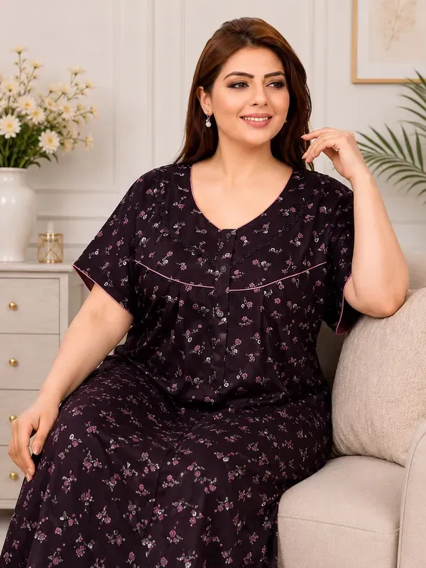 Plus_Size_Printed_Nighty_For_Women_Comfortable_Nightwear