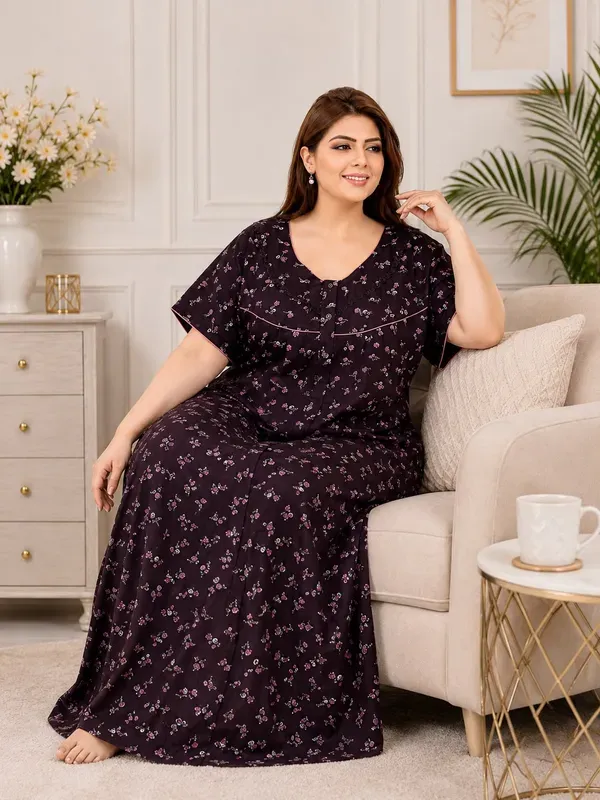 Plus_Size_Printed_Nighty_For_Women_Comfortable_Nightwear