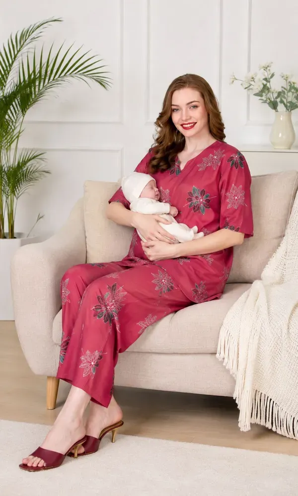 Nursing_Maternity_Cord_Set_For_Women