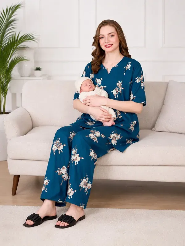Nursing_Maternity_Cord_Set_For_Women