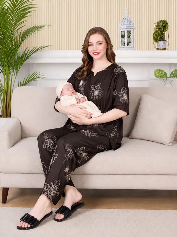 Nursing_Maternity_Cord_Set_For_Women