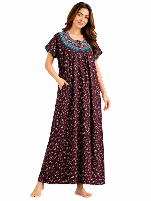 Women_S_Embroidered_Neck_Alfine_Night_Gown